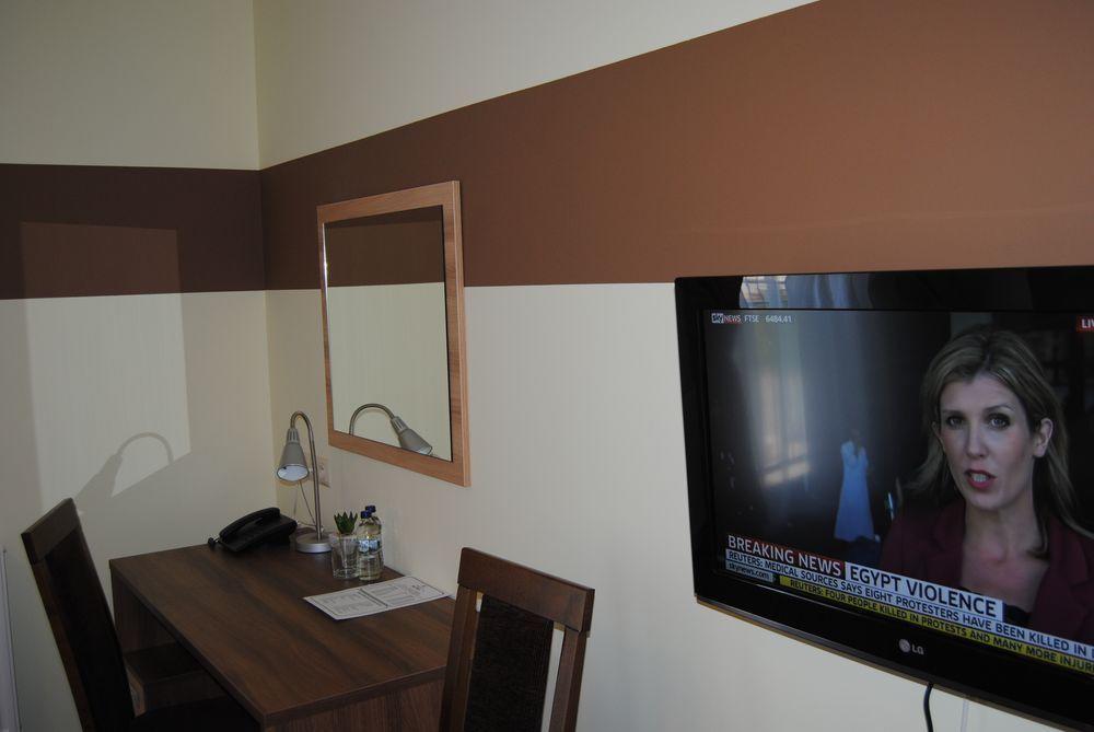 Hotel Magnolia Tychy Quarto foto